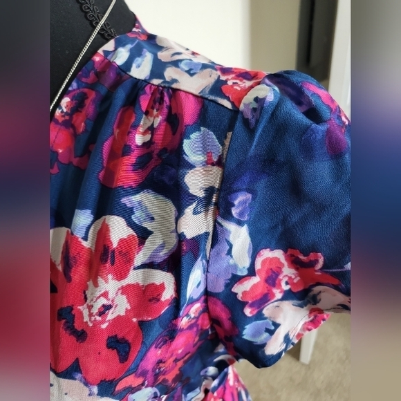 💚HP💚 NWT Yumi Kim 100% Silk Caught In The Wind Midi Wrap Dress Garden - Picture 4 of 12